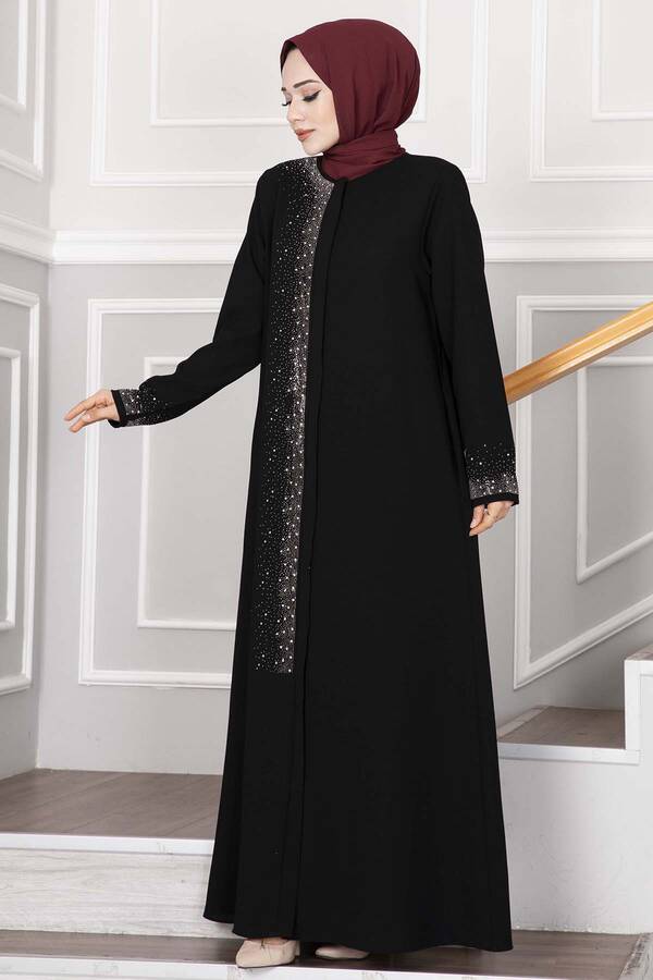 svart abaya med steindetaljer