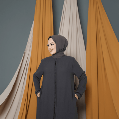 Abaya med småstein - detaljer i linje – Grå - Shams.no