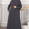 Abaya med steiner foran grå - Shams.no
