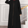 Abaya med steiner foran svart - Shams.no